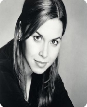 Monique Lhuillier Profile images